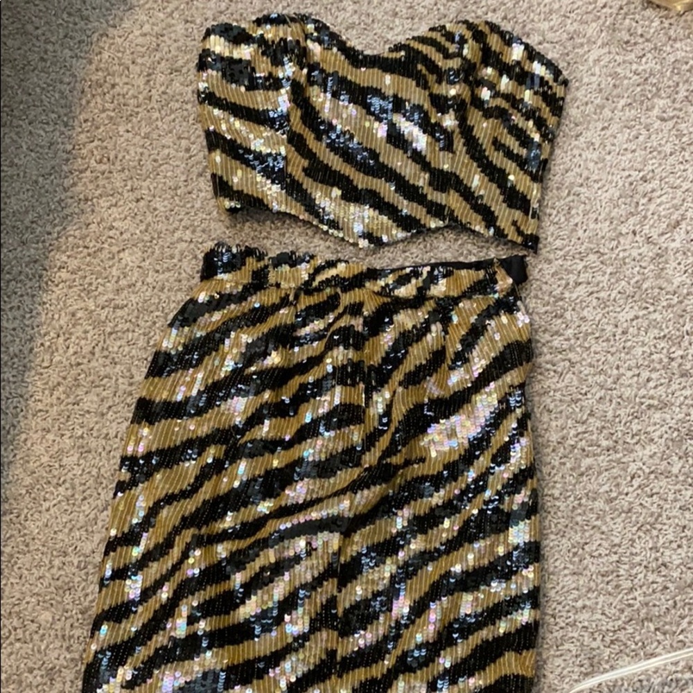 COPY - Beautiful sequin skirt